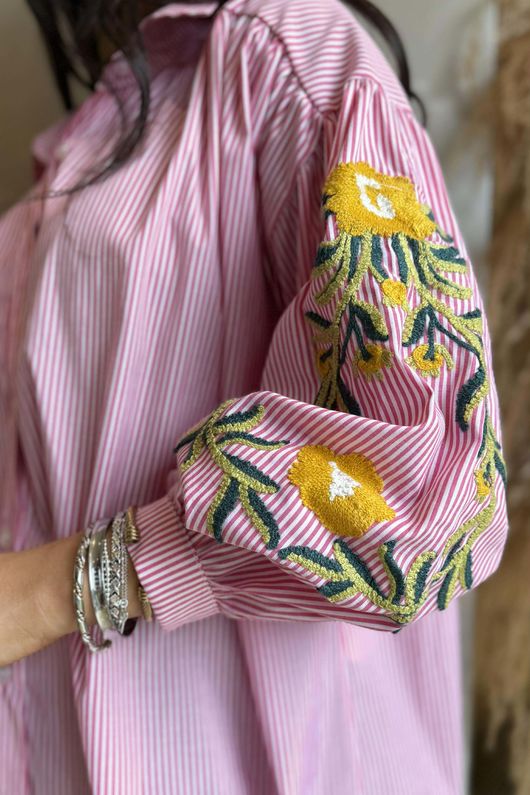 Hutton Crewel Work Shirt Soft Red